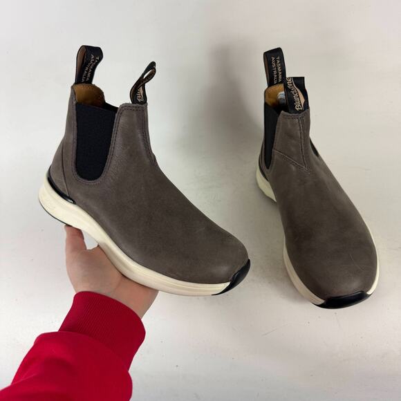 Blundstone 2141 Chelsea Boots Women's 7 Dusty Grey Leather Elastic Sided Pull On - Picture 1 of 9